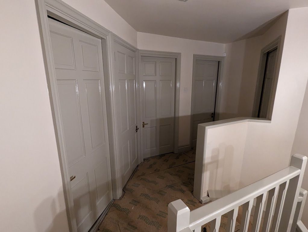 Landing walls after finishing coats